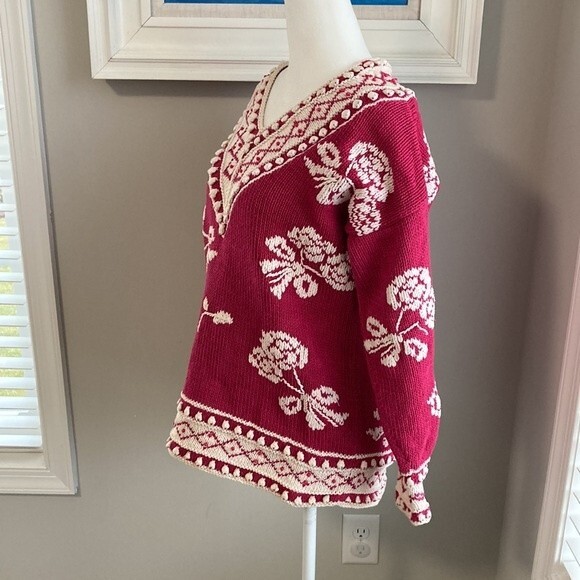 Vintage Cie International Magenta Pink Beaded Floral Hand-Knitted Sweater XS - Picture 5 of 14
